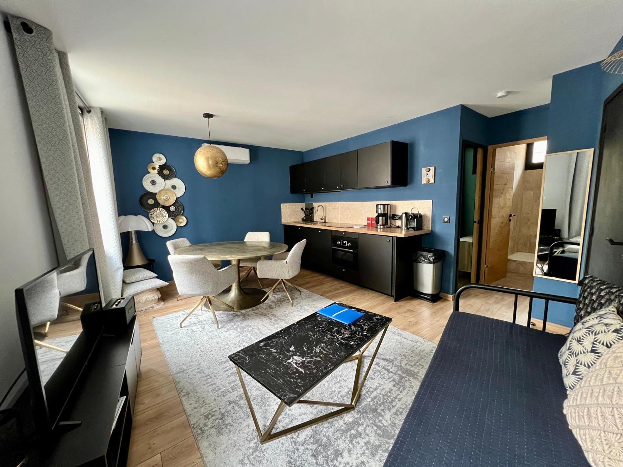 Le Grand Clocher De Apartment *